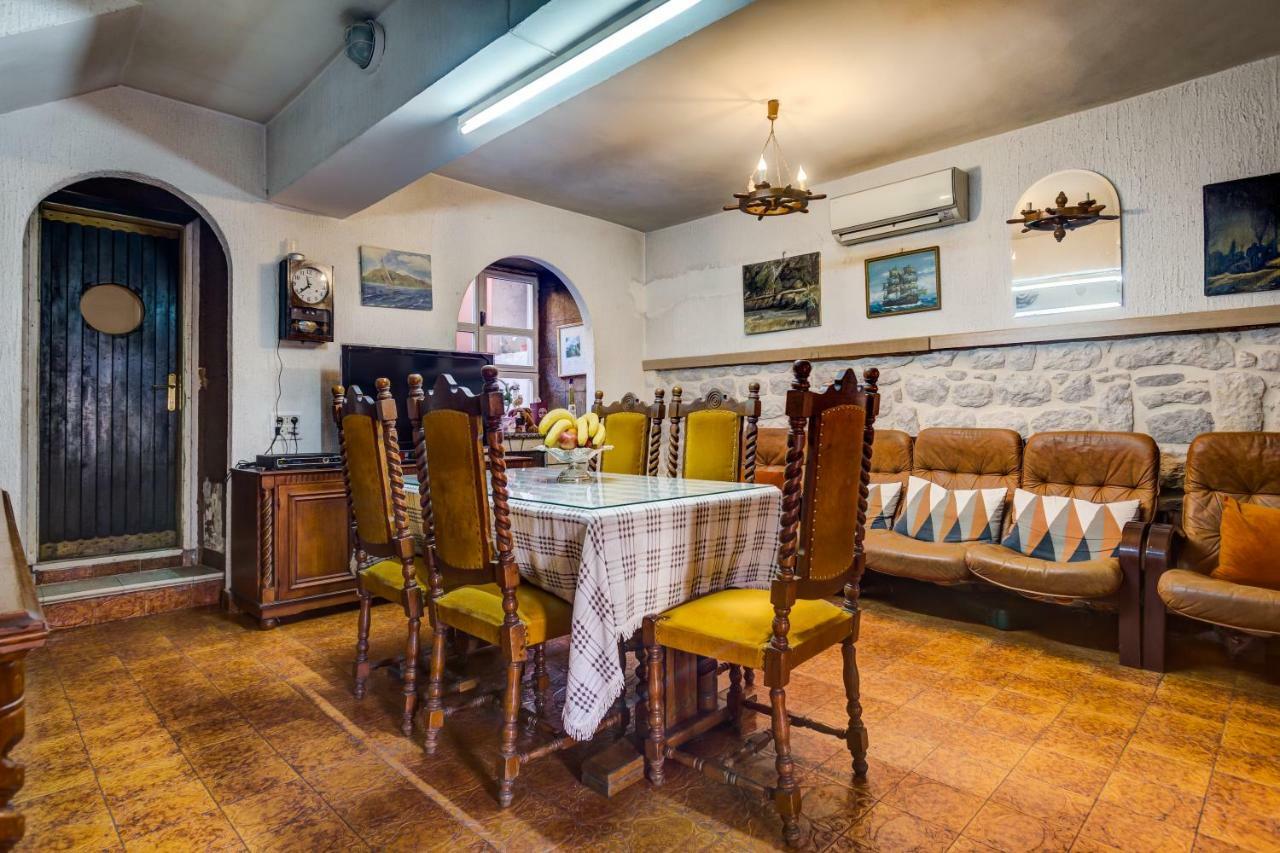 Villa Donkovic โกตอร์ ภายนอก รูปภาพ